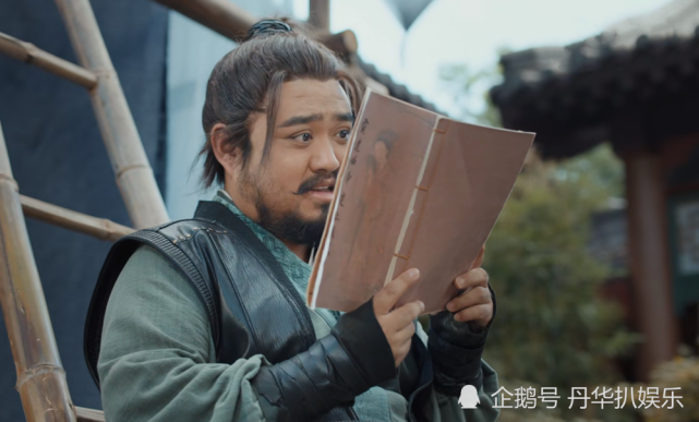 老耿虽然只是剧中的配角,但凭借出色的人设和王成思精湛的演技获得了