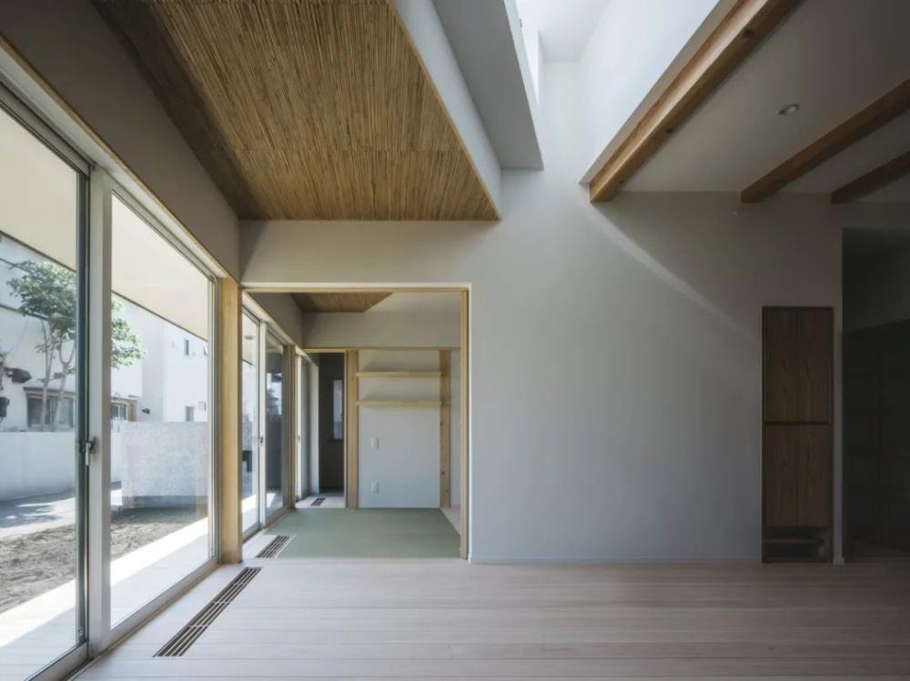 独立住宅建筑设计:日本东京大跃层小屋/案例