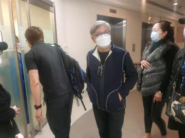 吴孟达追思会于昨晚举行，王晶、汪明荃等众多知名明星含泪悼念，现场这幕太催泪（视频/组图） - 18