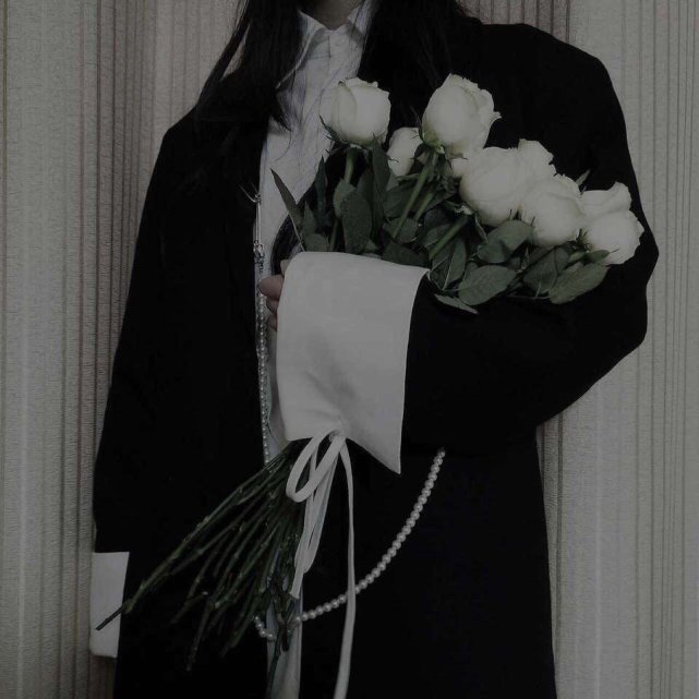 100张捧花少男少女头像,男生女生都可用,超好看