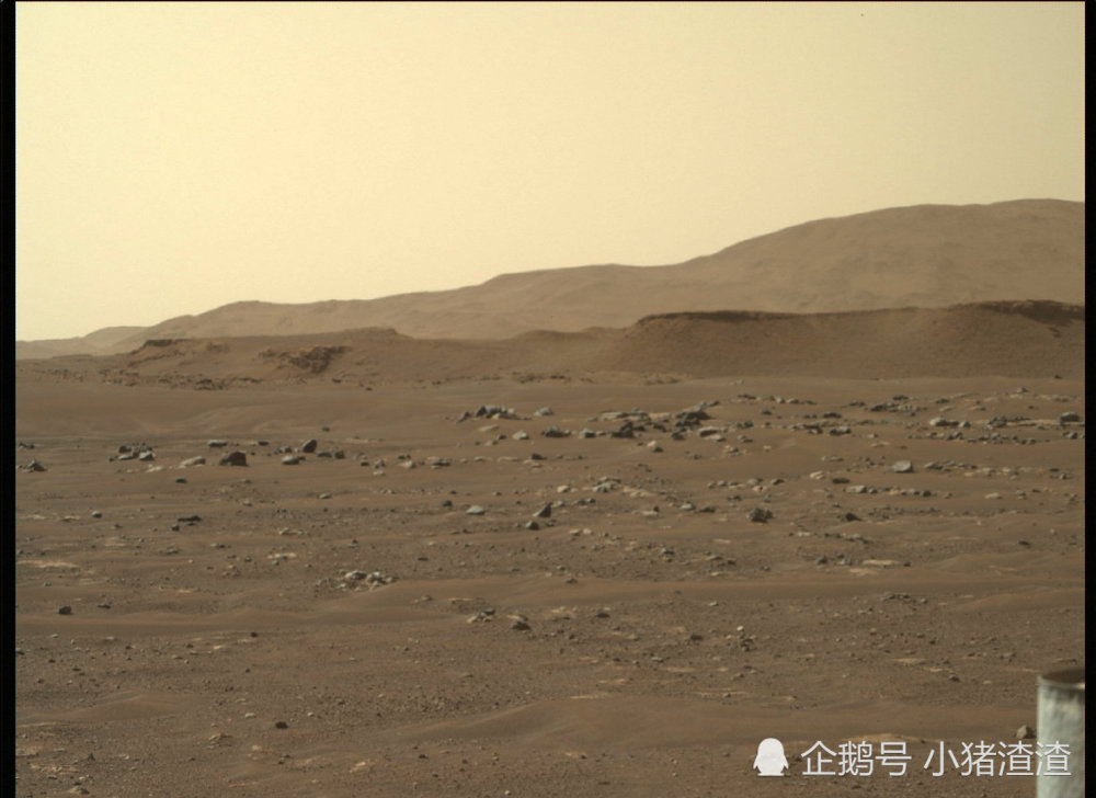 毅力号火星车拍摄的火星彩色高清照片