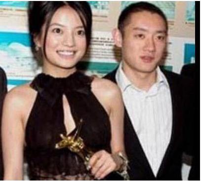 李冰冰挚友,黄晓明初恋,现任又是赵薇前男友,却33岁穿