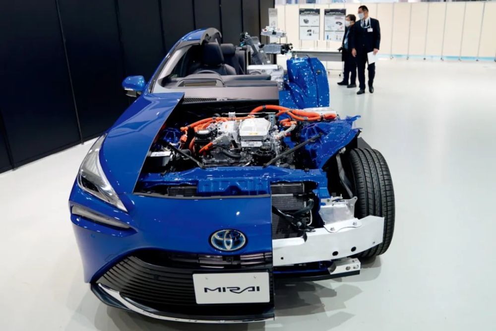 2020年12月9日,在日本东京一场车展上的丰田公司氢燃料电池车mirai