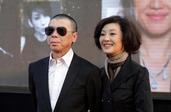 娶张丰毅前妻,和冯小刚对着干,孙海英如今过得怎么样