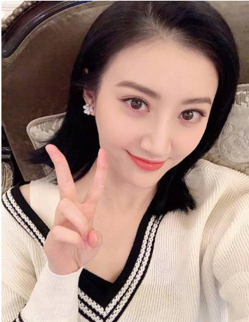 景甜:家世成谜传闻不止,从煤老板到万达小妈,她真有这么神秘吗