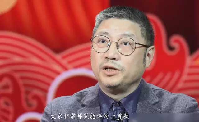 据央视春晚总导演陈临春介绍说:"今年的元宵晚会开场我们是为了让