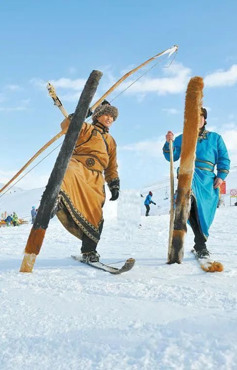 而最早被当地图瓦人用做出行工具的"毛皮滑雪板",也被认为是人类最