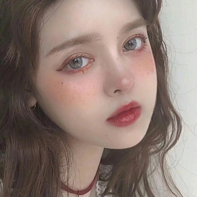 女生头像|生活从来都是独行者没有同行人 没有庇护所