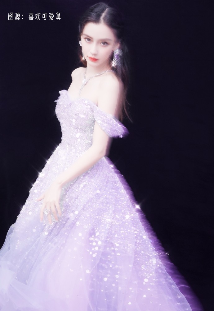 杨颖angelababy紫色烟花裙子太好看了,真的是仙女下凡