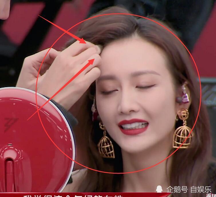 王鸥最近在参加《乘风破浪的姐姐》第二季,初舞台化妆的时候,化妆师在