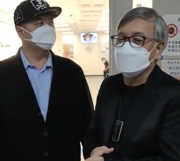 吴孟达追思会于昨晚举行，王晶、汪明荃等众多知名明星含泪悼念，现场这幕太催泪（视频/组图） - 2