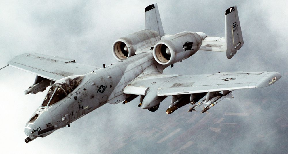 a-10攻击机的标志性武器,坦克的克星,gau-8"复仇者"机炮