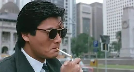 港片中最经典的5个名场面,除了周润发点烟,你还知道哪些?