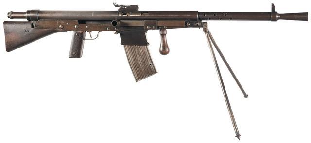 m1918式绍沙轻机枪,供美国远征军使用,发射7.