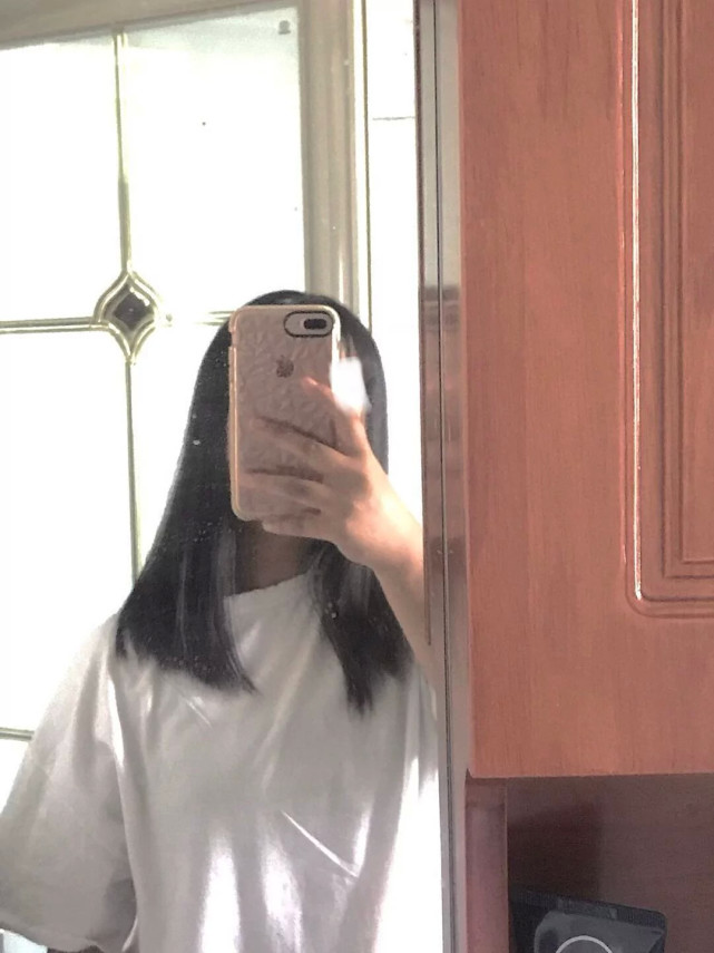 粉丝投稿/最适合网恋的女生头像