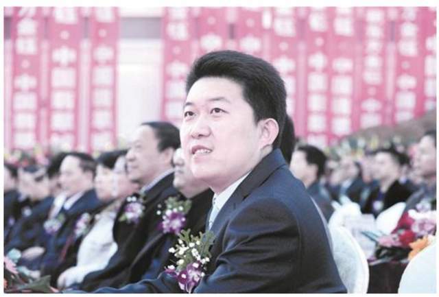 江苏泰兴浮现4位富翁,胡润百富榜占一席?80后a股总裁更抢眼
