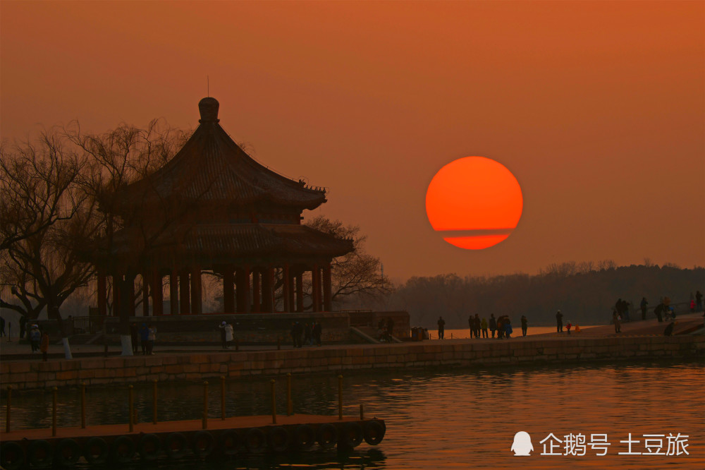 北京的落日,昏鸦,残照,深冬初春最美的景!