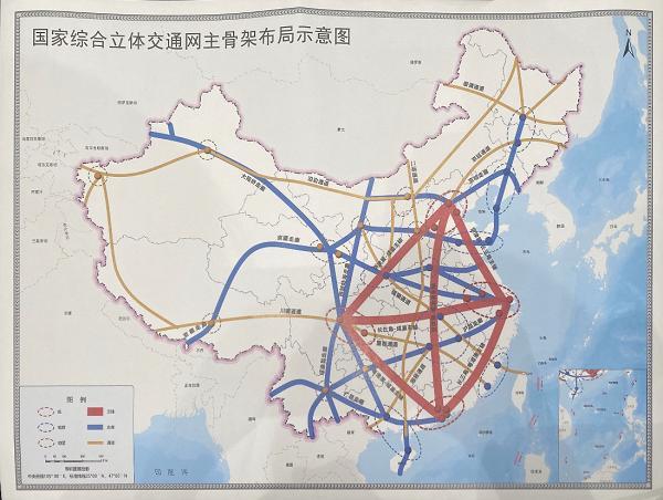 8条通道:绥芬河至满洲里通道,北京至延吉通道,沿边通道,福州至银川