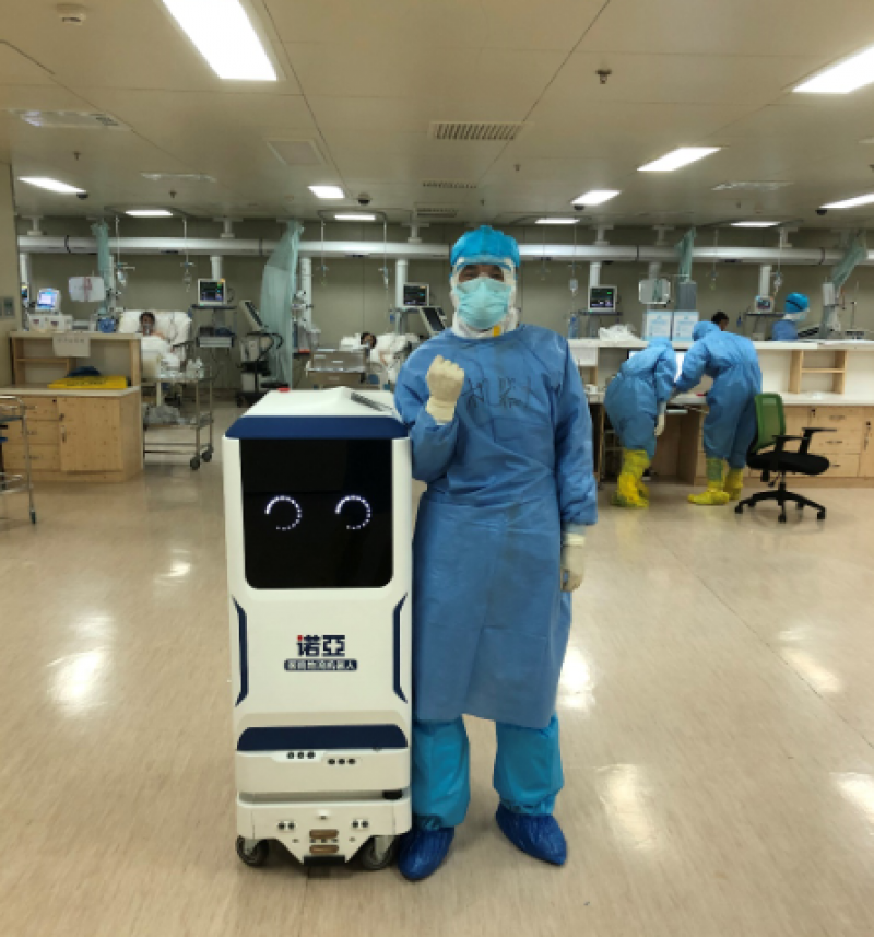 诺亚医院物流机器人1.2亿融资的背后，智能驾驶已在医疗场景全面落地