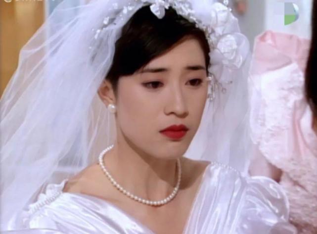 你没见过的港圈女神婚纱照:邱淑贞灵动,王祖贤仙气,袁洁莹惊艳