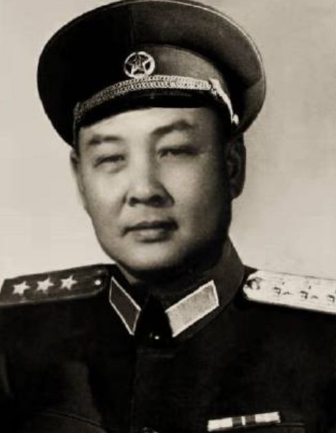 1955年授衔最特殊的将军,没有军职,却被授上将,原因为何?