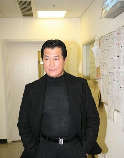 "黑二代"邓光荣的豪横史,怒斥郑少秋,公开斥责张国荣自杀,太霸气