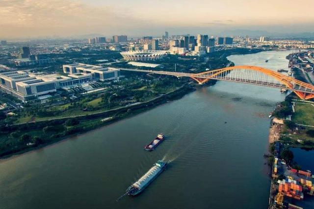 2019上海gdp3.8万亿_万亿gdp城市地图(2)
