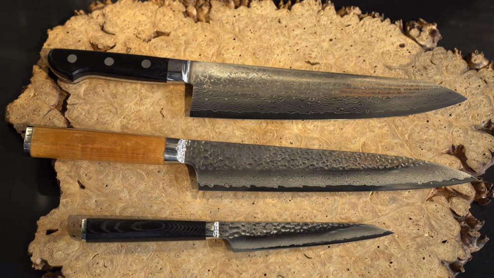 日本工匠仿制大马士革刀徒有其表,值得高价购买吗?