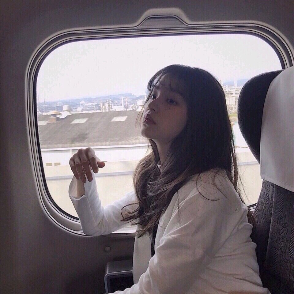 格调很高的女生头像