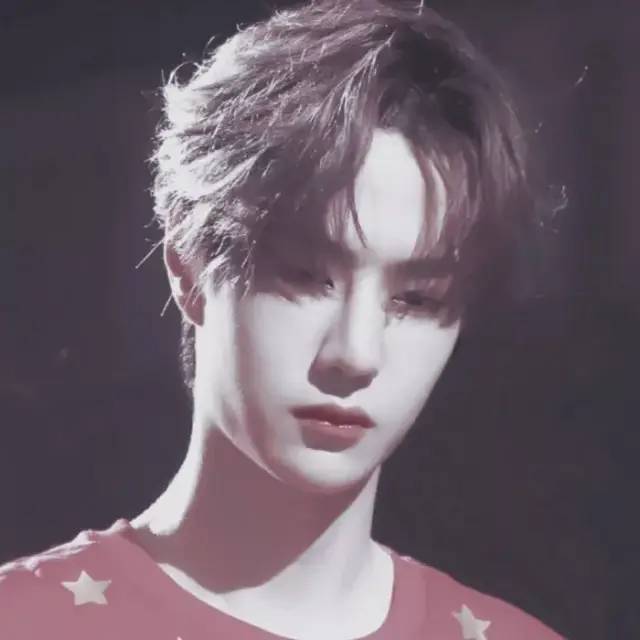 粉丝留言明星头像丨王一博