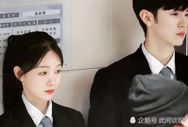 火箭少女解散后,徐梦洁第一部女主戏路透照清纯,男主陈哲远饰演校园