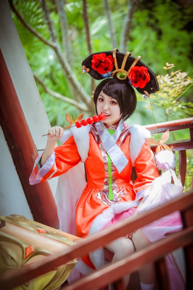 《王者荣耀》——大长腿版安琪拉 如懿cosplay