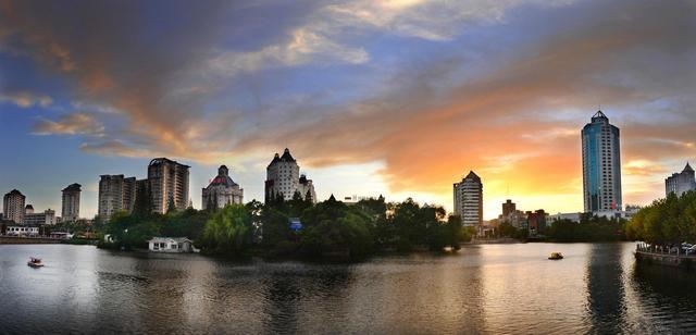 2020武汉江岸区gdp_武汉江岸区后湖图片(3)