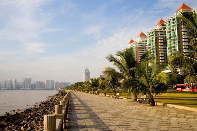 城市的人均gdp_中国人均gdp地图