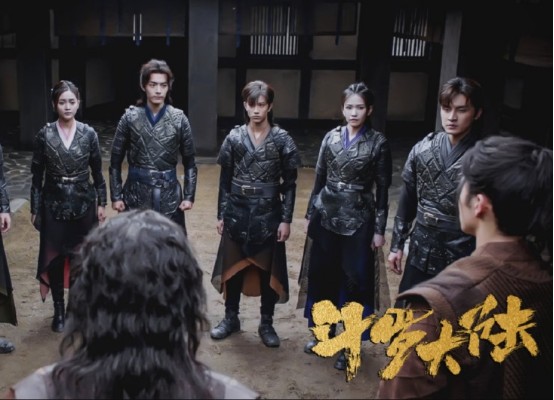 《斗罗大陆》热度居高不下,与主演肖战吴宣仪有关?还有他们的功劳