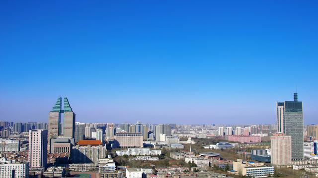 济南2020gdp未过万亿_济南gdp破万亿图片