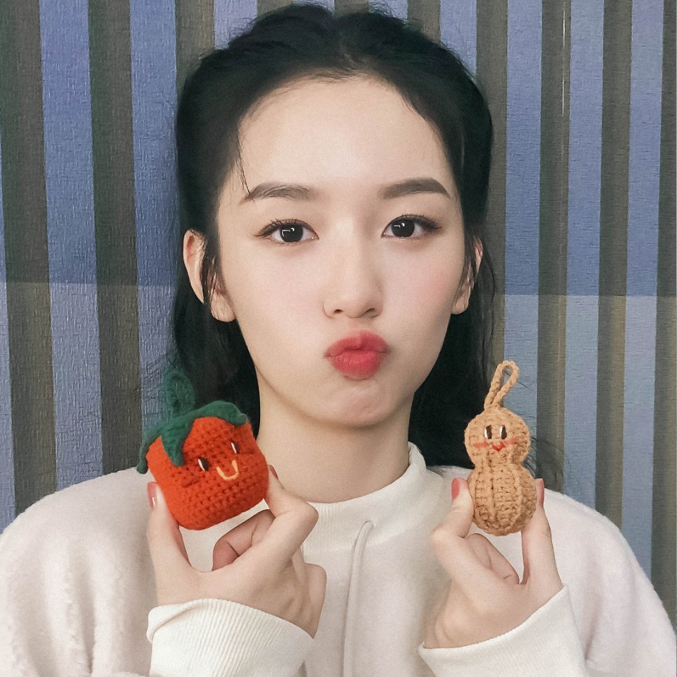 周也这种清冷美人内娱独一份了吧