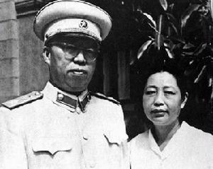 他是十大元帅之一,为革命和前妻离婚,解放后一直给前妻寄生活费