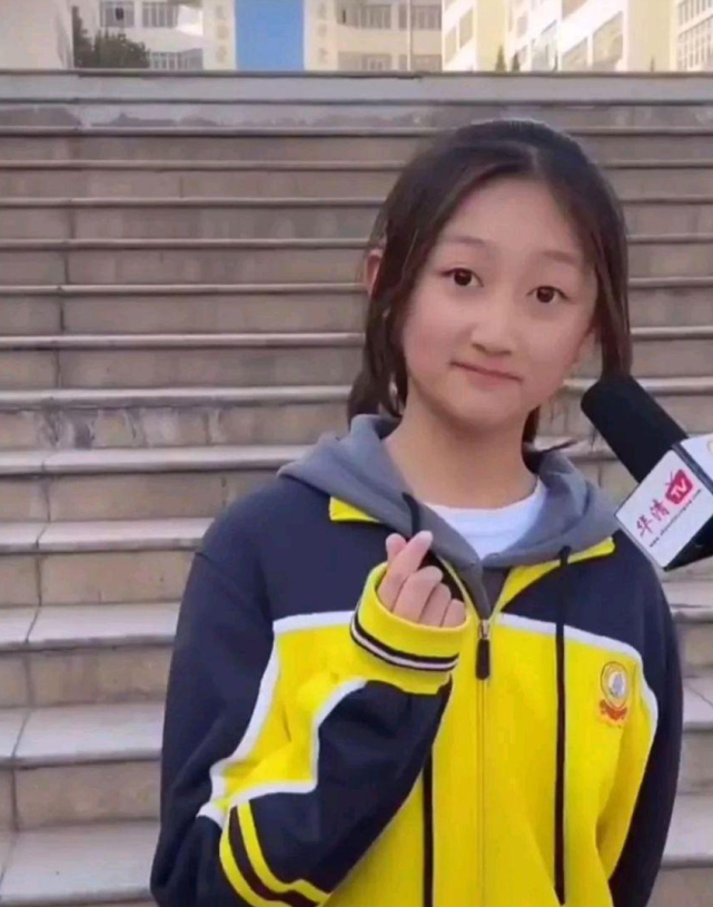 衡水中学一女生60秒流利介绍中国!学霸身上的优秀特质