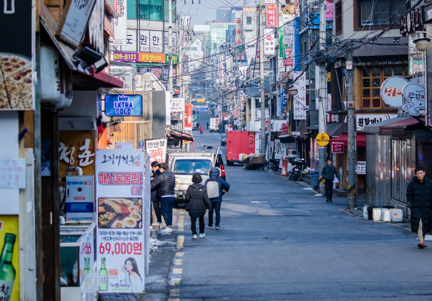 韩国回来人口_韩国超人回来了威廉