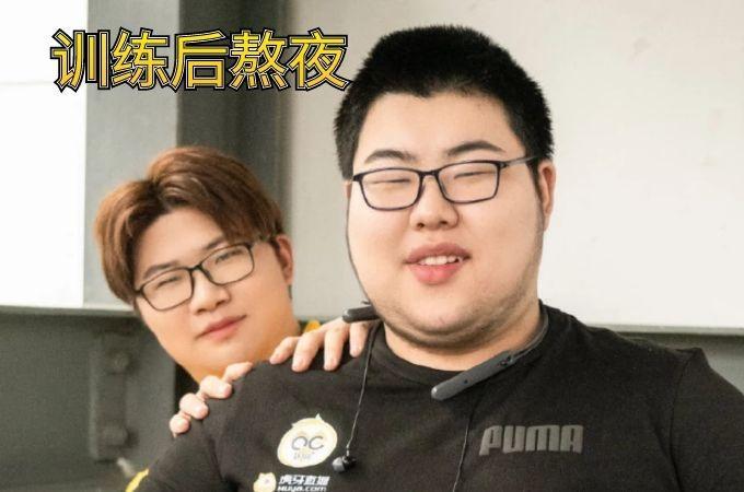 太过分小胖深夜直播口嗨前辈,疑暗讽刺痛飞牛,qg比赛要白给?