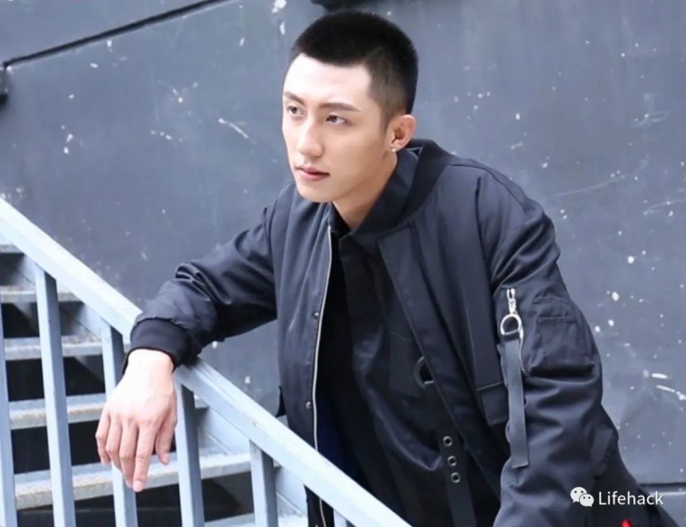 像他一样敢留寸头的男生,才是真帅哥
