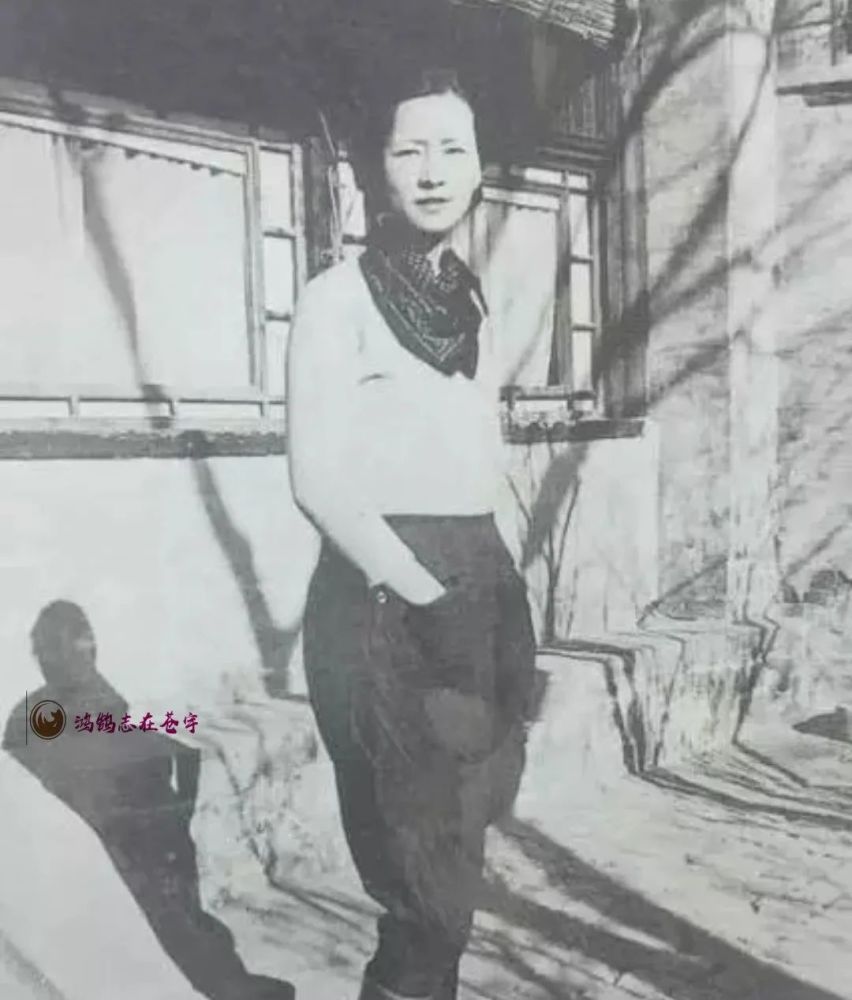 老照片:八十多岁的黄金荣扫大街,匪气十足的张作霖
