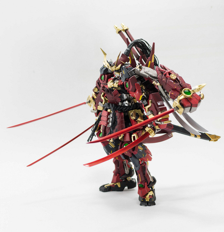 模玩控:六刀流武士风,mg比例战国异端高达模型