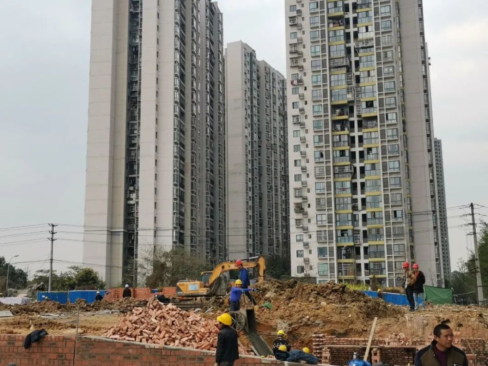 社区医院经济总量经营红线_月老红线(2)
