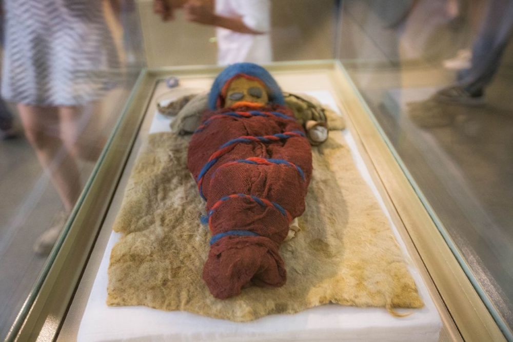 探寻新疆博物馆千年古尸的秘密,楼兰美女如何做到4000