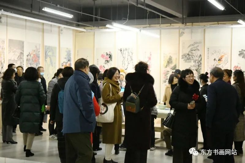 "潍坊市女书画家协会——纪念国际三八妇女节书画展"在恒易美术馆开幕