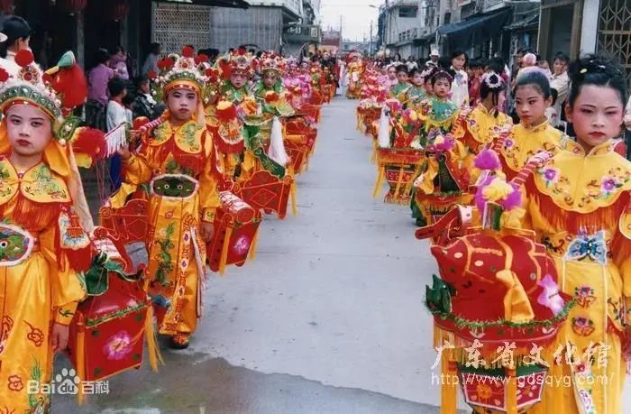 500多年的传统民俗文化活动,它的产生和明,清代潮汕节庆风尚关系密切