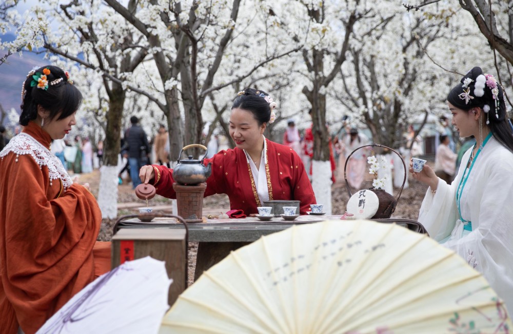 鞋儿破帽儿破曲谱华晨宇怎么弹(2)