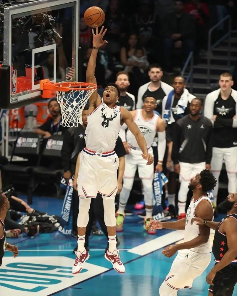 全明星排名_库里2021全明星图片